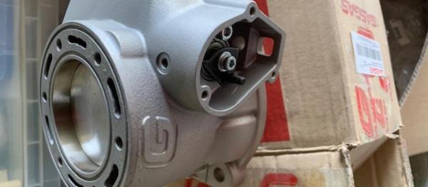 CYLINDRE COMPLET GASGAS 300 EC. Cr�dits : �accessoires-moto-enduro-cross.fr 2023