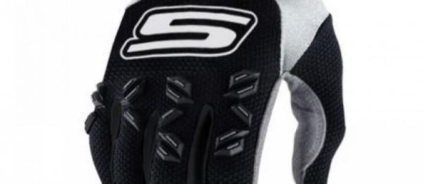 GANTS CROSS S-LINE TACTILE HOMOLOGUES CE. GANTS CROSS S-LINE TACTILE HOMOLOGUES CE. Crédits : ©accessoires-moto-enduro-cross.fr 2018