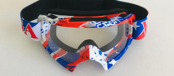 LUNETTES CROSS MOTOVAN. LUNETTES CROSS MOTOVAN. Crédits : ©accessoires-moto-enduro-cross.fr 2019